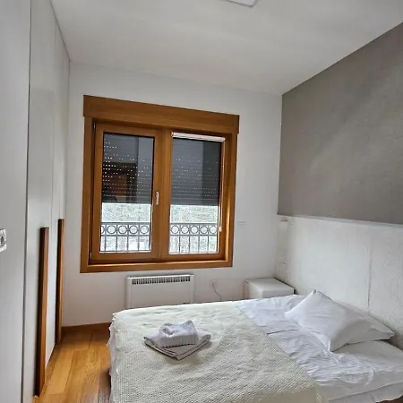 Sara - Elsa I 公寓 兹拉蒂博尔