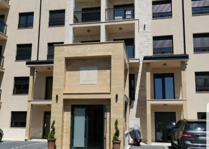 Sara - Elsa I 아파트 즐라티보